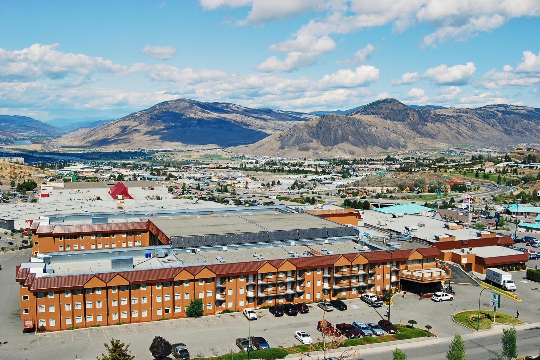 Coast Kamloops Hotel & Conference Centre Экстерьер фото